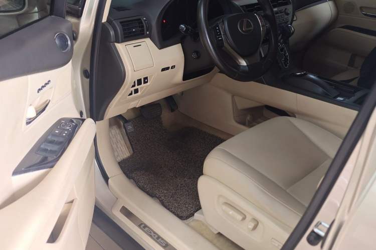 Used Lexus RX Classic 2013 270 Elite Edition Driver Seat