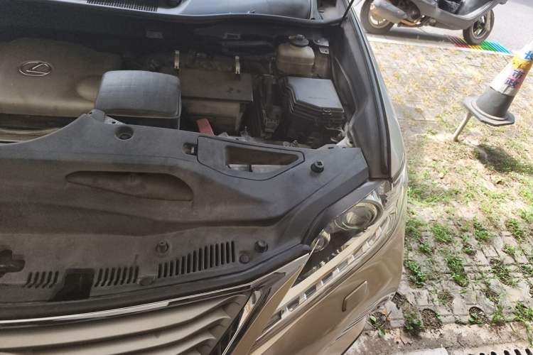 Used Lexus RX Classic 2013 270 Elegant Edition Engine Bay Left