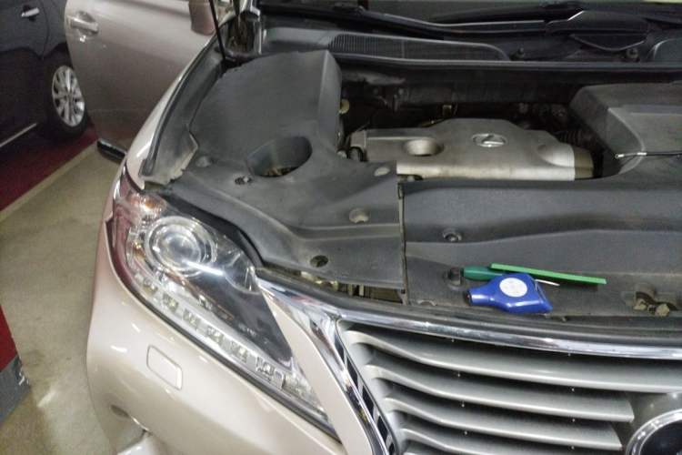 Used Lexus RX Classic 2013 270 Elegant Edition Engine Bay Right