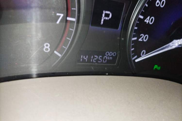 Used Lexus RX Classic 2013 270 Elegant Edition Odometer Close Up