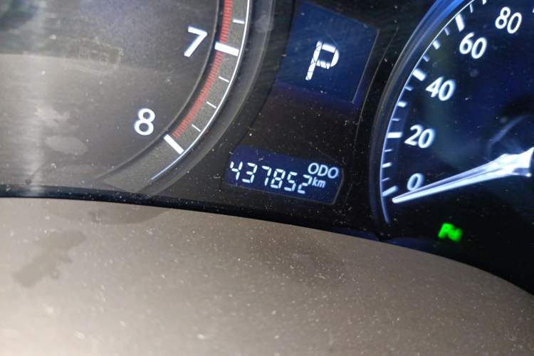 Used Lexus RX Classic 2013 270 Elite Edition Odometer Close Up