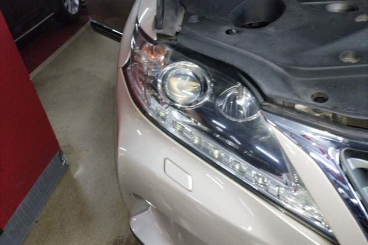 Used Lexus RX Classic 2013 270 Elegant Edition Right Front Headlight