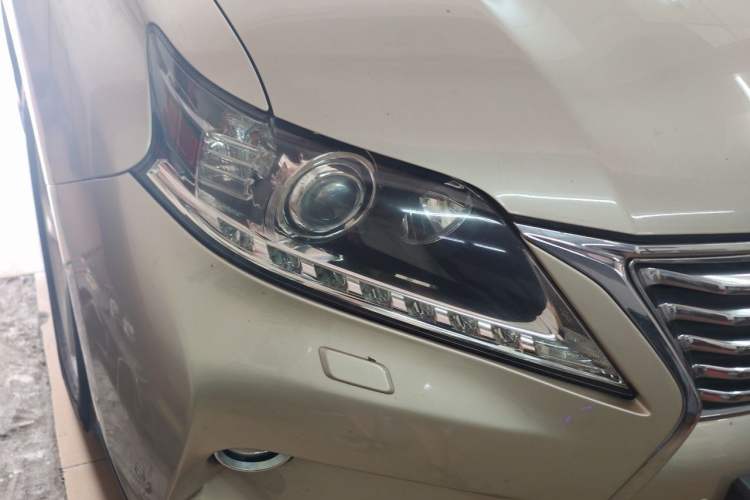 Used Lexus RX Classic 2013 270 Elite Edition Right Front Headlight