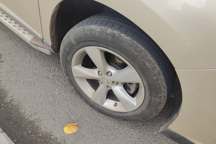 Used Lexus RX Classic 2013 270 Elite Edition Right Front Wheel Hub