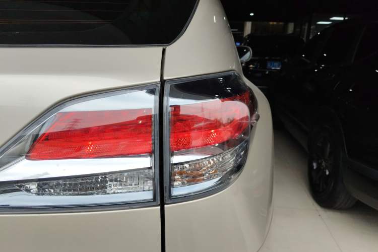 Used Lexus RX Classic 2013 270 Elite Edition Right Rear Taillight