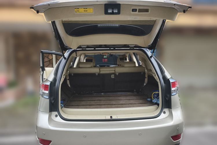 Used Lexus RX Classic 2013 270 Elegant Edition Trunk