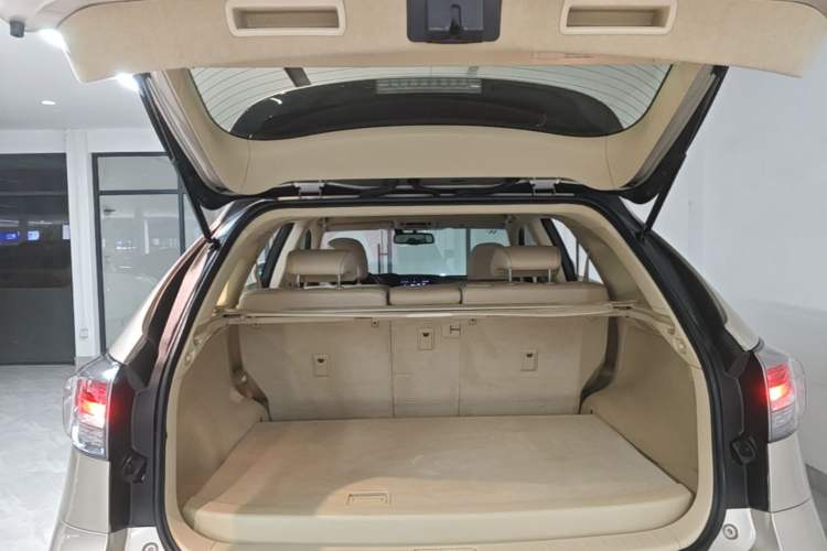 Used Lexus RX Classic 2013 270 Elite Edition Trunk
