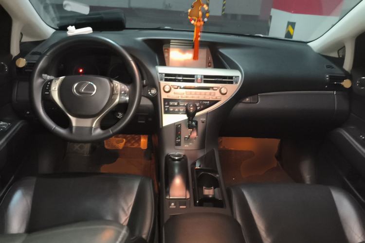 Used Lexus RX Classic 2013 270 Elite Edition Center Console