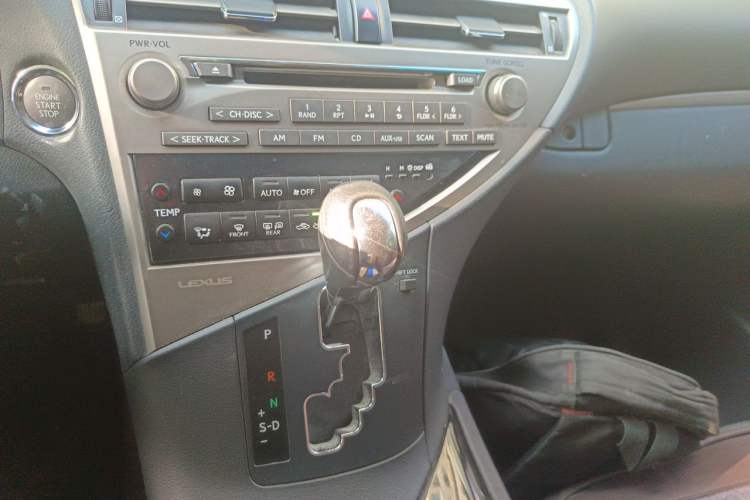 Used Lexus RX Classic 2013 270 Elite Edition Gear Lever