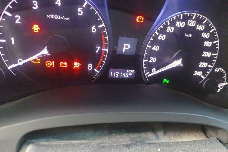 Used Lexus RX Classic 2013 270 Elite Edition Odometer Close Up