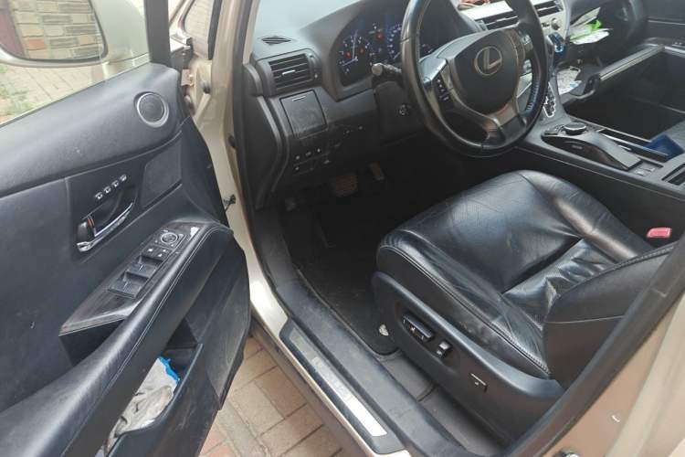 Used Lexus RX Classic 2013 270 Elegant Edition Driver Seat