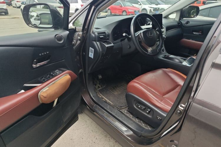 Used Lexus RX Classic 2013 270 Elegant Edition Driver Seat