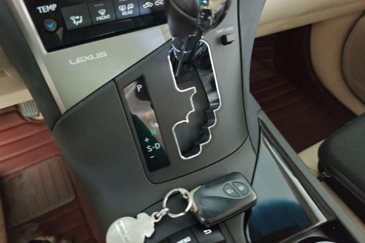 Used Lexus RX Classic 2013 270 Elite Edition Gear Lever