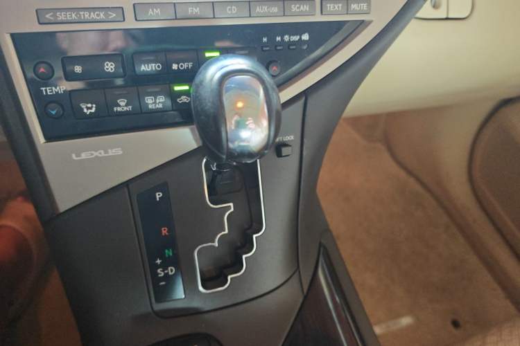 Used Lexus RX Classic 2013 270 Elite Edition Gear Lever