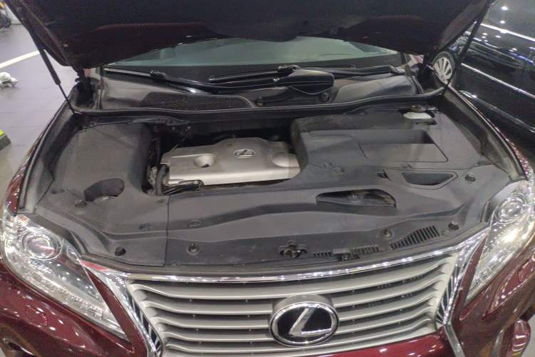 Used Lexus RX Classic 2013 270 Elite Edition Engine Bay
