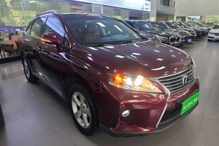 Used Lexus RX Classic 2013 270 Elite Edition Front Right 45 Deg