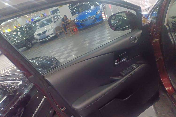 Used Lexus RX Classic 2013 270 Elite Edition Interior 6
