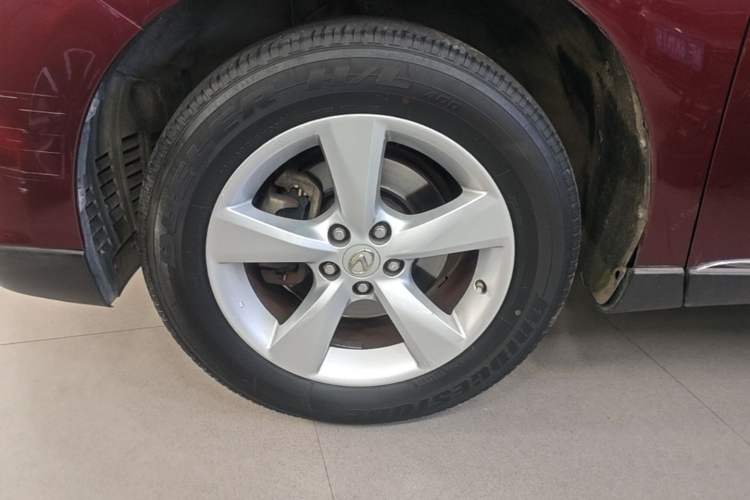 Used Lexus RX Classic 2013 270 Elite Edition Left Front Wheel Hub
