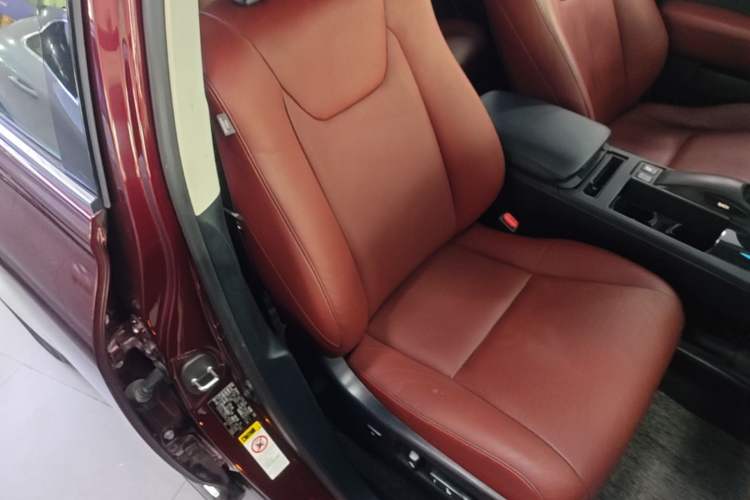Used Lexus RX Classic 2013 270 Elite Edition Right Front Seat