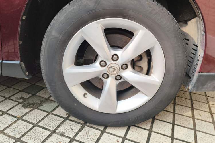Used Lexus RX Classic 2013 270 Elite Edition Right Front Wheel Hub