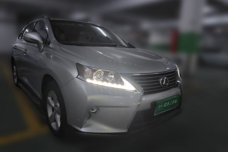 Used Lexus RX Classic 2013 270 Elite Edition Front Right 45 Deg