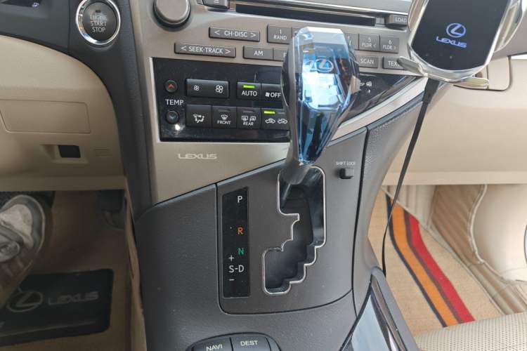 Used Lexus RX Classic 2013 270 Elite Edition Gear Lever