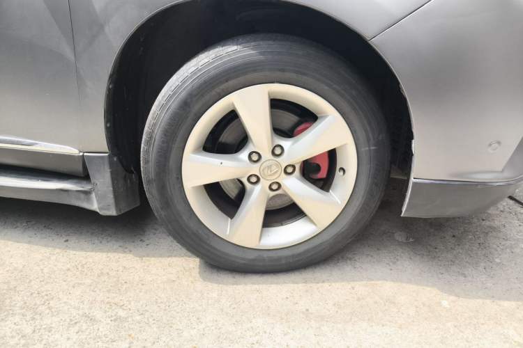 Used Lexus RX Classic 2013 270 Elite Edition Right Front Wheel Hub