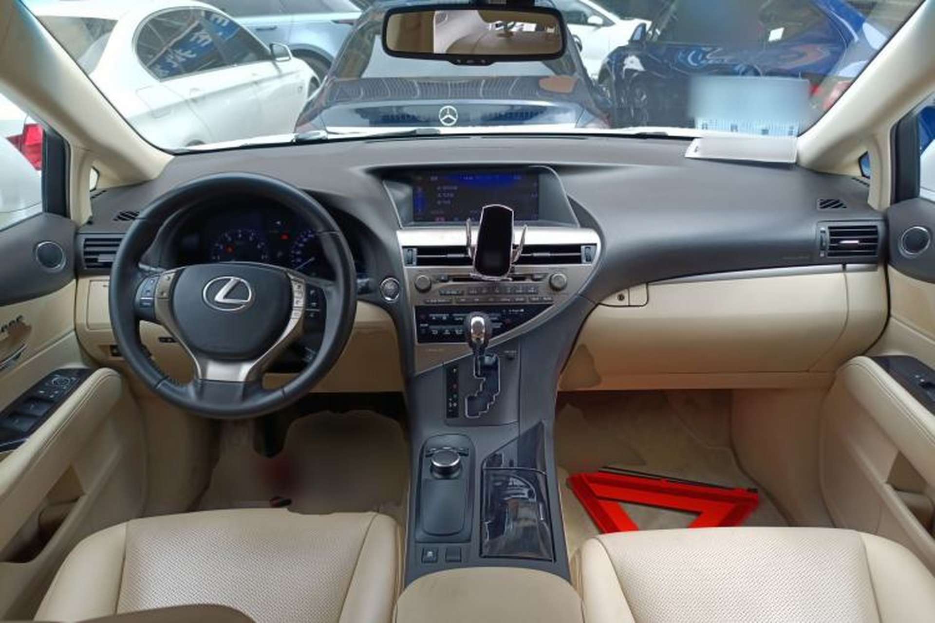 Used Lexus RX Classic 2013 270 Elegant Edition Center Console