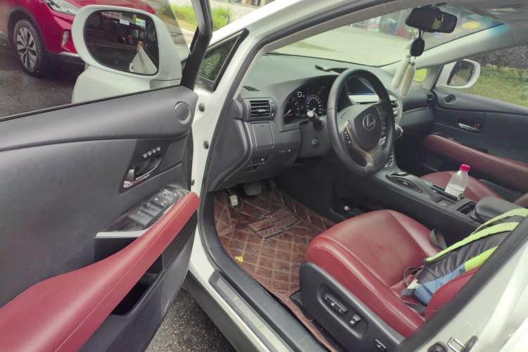 Used Lexus RX Classic 2013 270 Elegant Edition Driver Seat