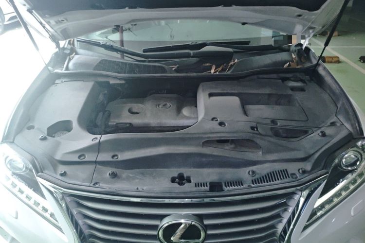 Used Lexus RX Classic 2013 270 Elegant Edition Engine Bay