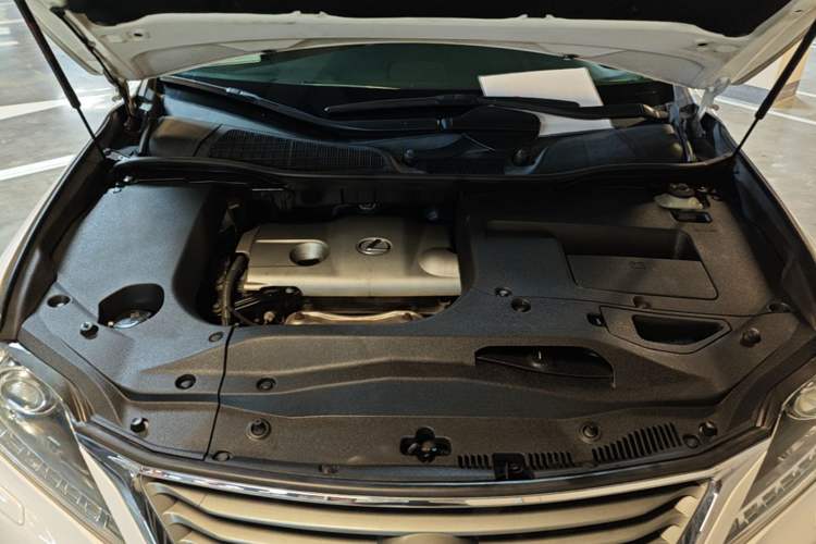 Used Lexus RX Classic 2013 270 Elegant Edition Engine Bay