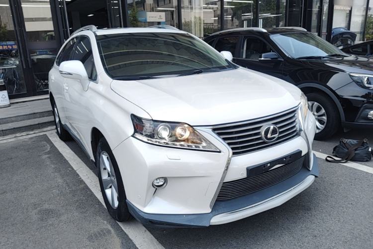 Used Lexus RX Classic 2013 270 Elite Edition Front Right 45 Deg