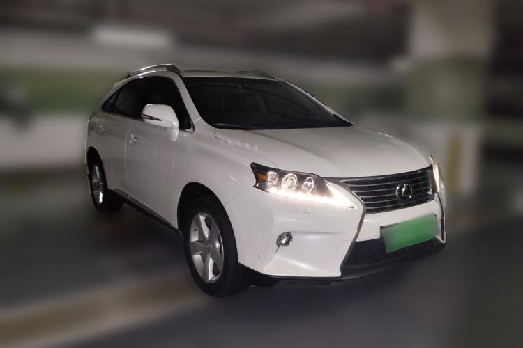Used Lexus RX Classic 2013 270 Elite Edition Front Right 45 Deg