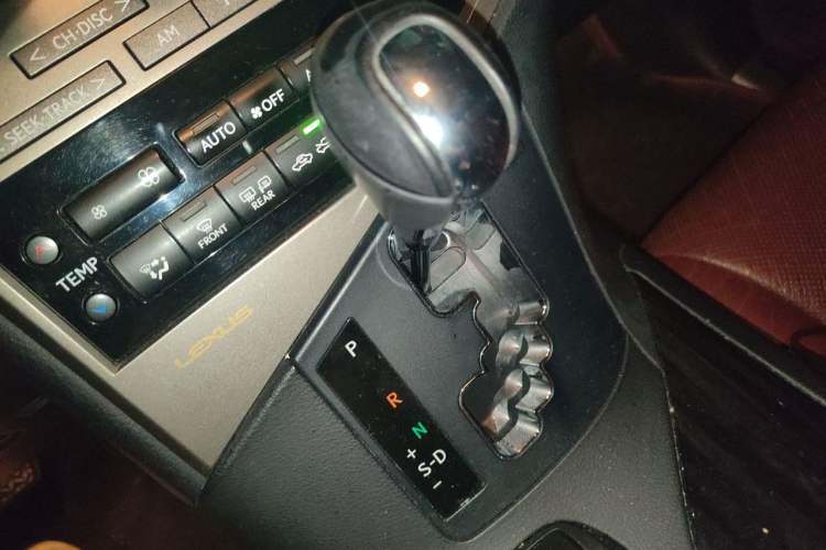 Used Lexus RX Classic 2013 270 Elite Edition Gear Lever