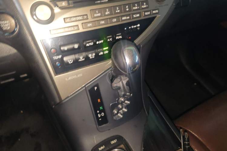 Used Lexus RX Classic 2013 270 Elegant Edition Gear Lever