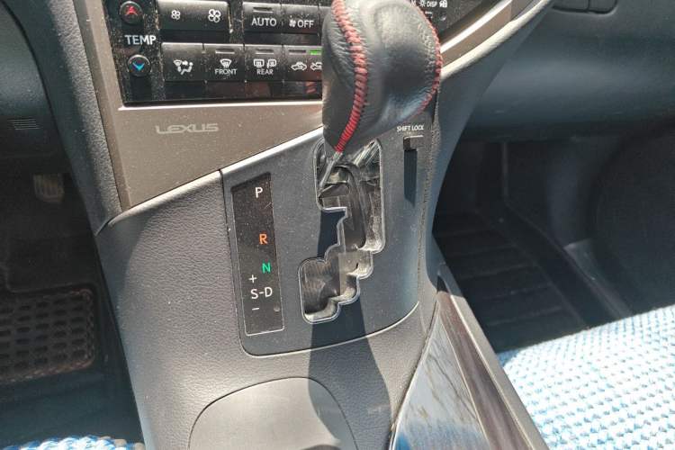 Used Lexus RX Classic 2013 270 Elite Edition Gear Lever