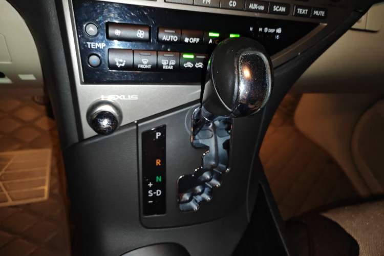 Used Lexus RX Classic 2013 270 Elite Edition Gear Lever