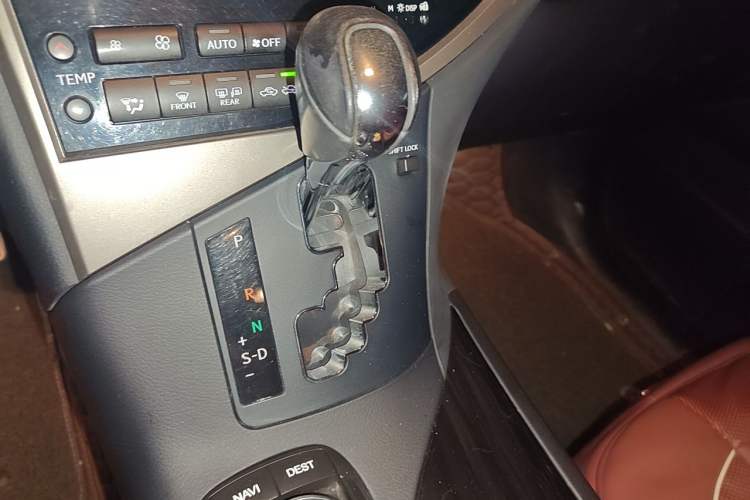 Used Lexus RX Classic 2013 270 Elite Edition Gear Lever