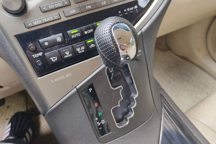 Used Lexus RX Classic 2013 270 Elite Edition Gear Lever