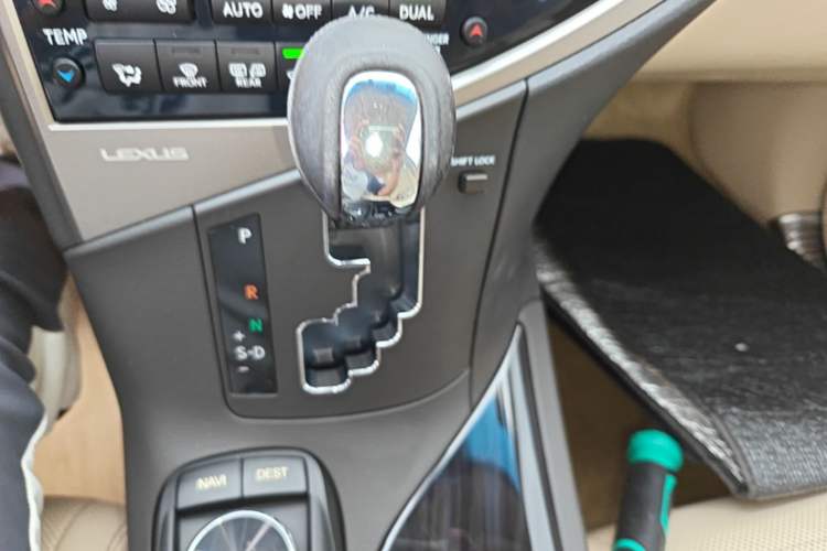Used Lexus RX Classic 2013 270 Elite Edition Gear Lever