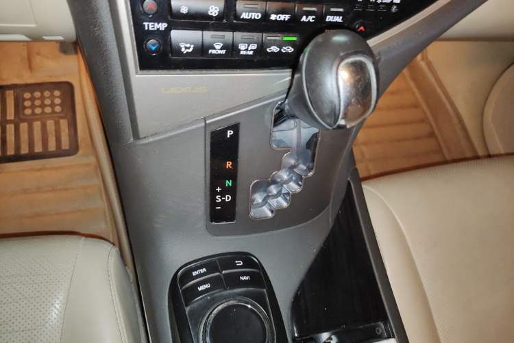 Used Lexus RX Classic 2013 270 Elite Edition Gear Lever