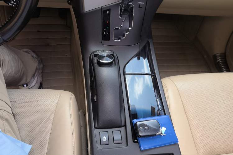 Used Lexus RX Classic 2013 270 Elite Edition Gear Lever