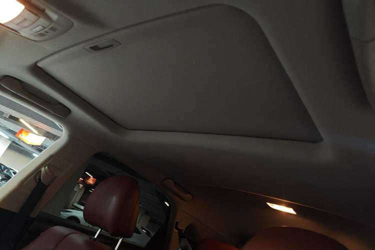 Used Lexus RX Classic 2013 270 Elegant Edition Headliner