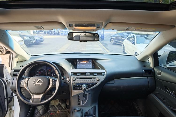 Used Lexus RX Classic 2013 270 Elite Edition Interior 1
