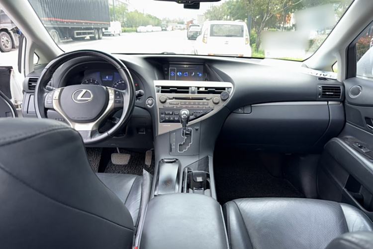Used Lexus RX Classic 2013 270 Elite Edition Interior 1