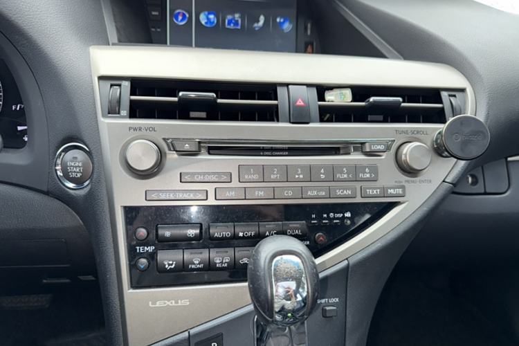 Used Lexus RX Classic 2013 270 Elite Edition Interior 2