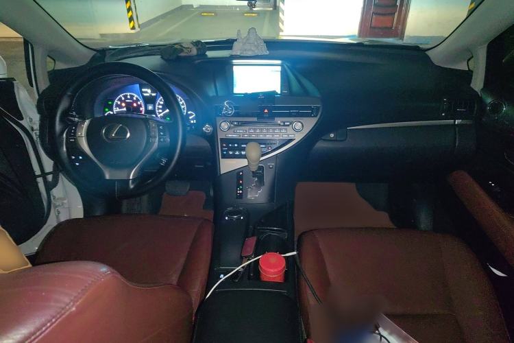 Used Lexus RX Classic 2013 270 Elegant Edition Interior 2