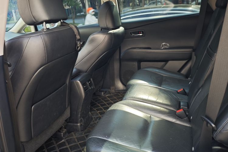 Used Lexus RX Classic 2013 270 Elite Edition Interior 3
