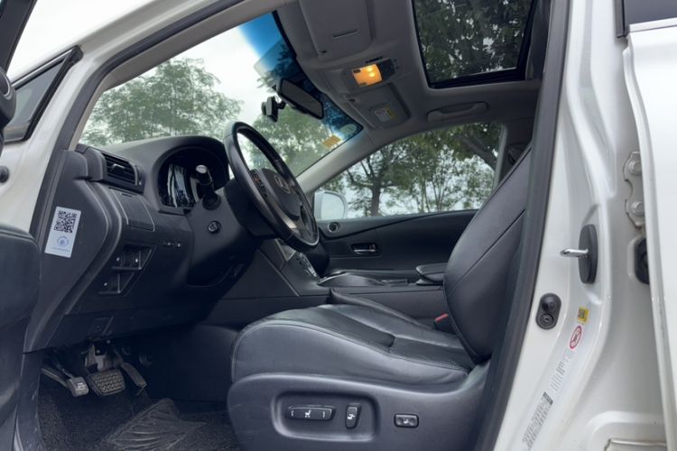 Used Lexus RX Classic 2013 270 Elite Edition Interior 5