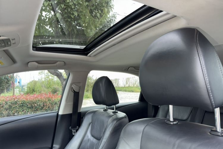 Used Lexus RX Classic 2013 270 Elite Edition Interior 7